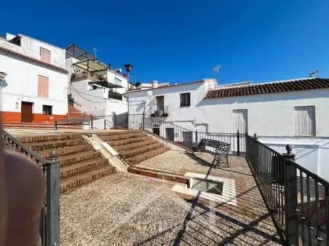 Casa adosada en calle de Santiago