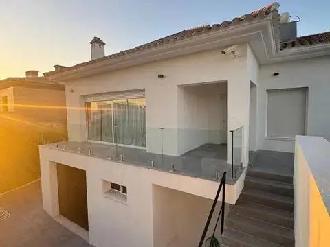 Chalet en Entrenúcleos