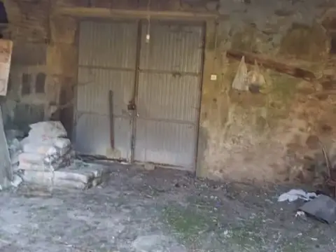 Casa rústica en calle Lugar Cabreiro-Tremoedo, 3A