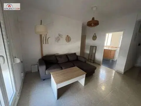 Piso en Zona Esperanza de Triana