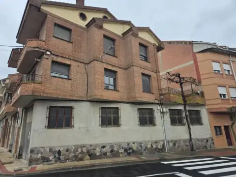 Chalet en Villamediana de Iregua
