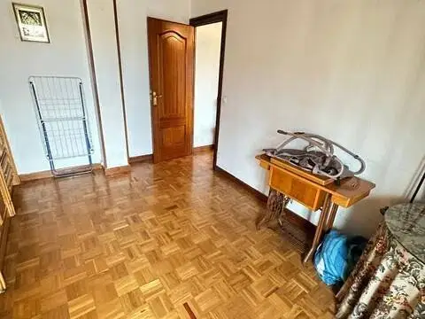 Piso en calle de Beatos Mena y Navarrete
