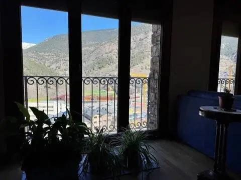 Dúplex de 3 habitaciones en venta en Ordino · 57 de 60