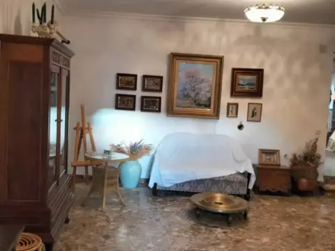 Chalet en calle de las Cruces