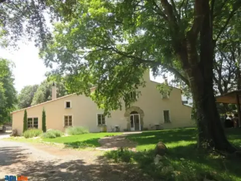 Casa rústica en Sant Feliu de Buixalleu