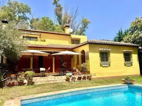 Chalet en Urbanización de la Virginia
