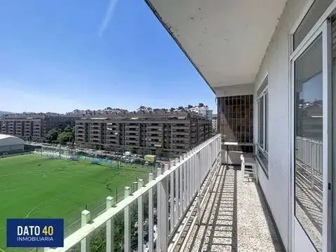 Piso en calle de la Madre Vedruna