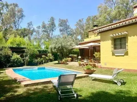 Chalet en Urbanización de la Virginia