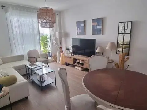 Piso en calle Miguel Delibes-Nva Andalu, 22
