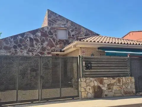 Chalet en Esclanyà