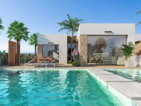 Chalet en Los Alcázares