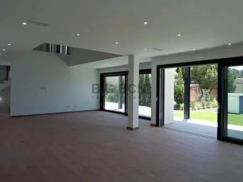 Chalet en Les Botigues de Sitges