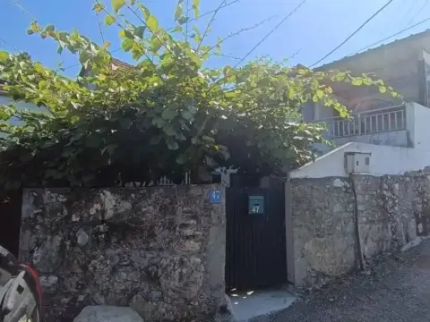 Chalet en Pazos de Borbén