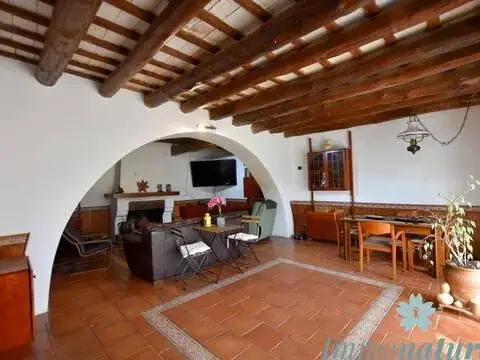 Chalet en Torrelles de Llobregat
