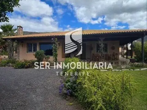Chalet en calle Elvira