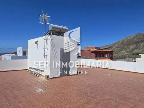 Chalet en calle Montaraz