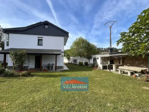 Chalet en Cangas
