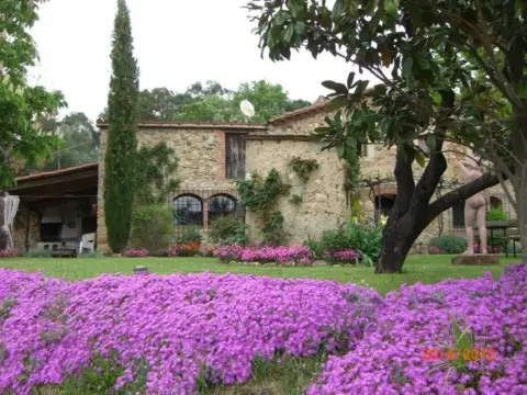 Chalet en Sant Feliu de Buixalleu