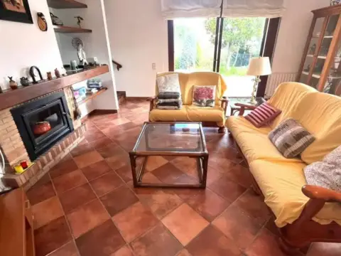 Chalet en calle Resid Riells Ii, 16