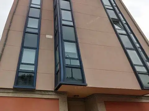 Garaje en calle de Paz