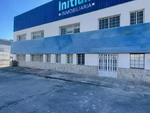 Nave industrial en San Ginés