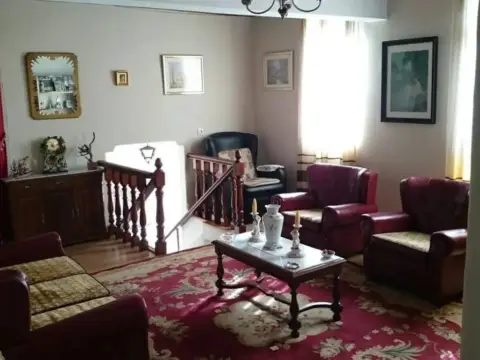 Chalet en calle Avenida de Orense, 7
