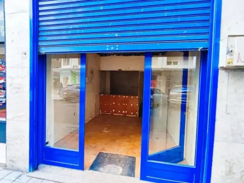 Local comercial en calle de Rizarzuela
