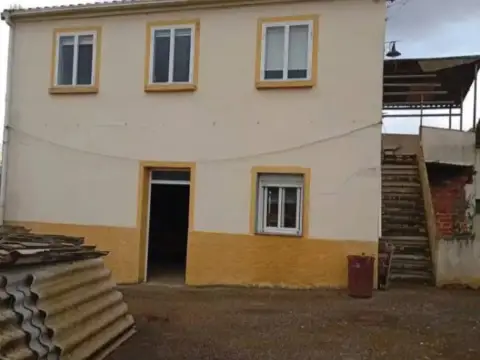 Chalet en calle de Juan Montes