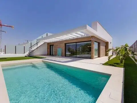 Chalet en Los Alcázares