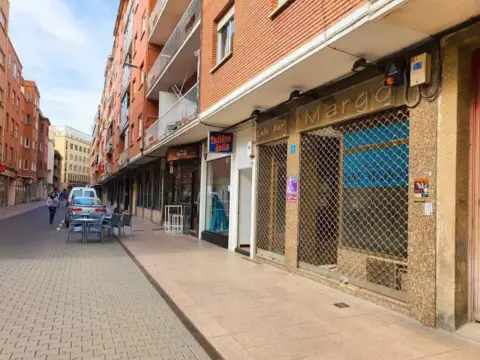 Local comercial en calle de los Soldados