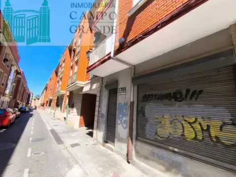 Local comercial en calle de los Pastores
