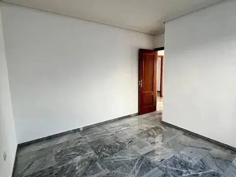 Piso en Plaza de Toros-La Guija-Santa María-Ciudad Jardín-Los Rosales