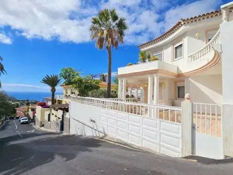 Chalet en calle Aldaba