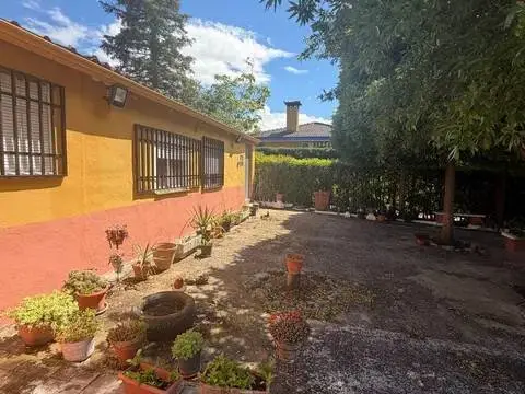 Chalet en Poblete