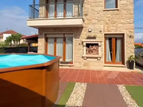 Chalet en Caleiro (Resto Parroquia)