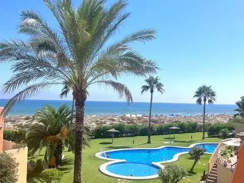 Casa adosada en Oliva Nova