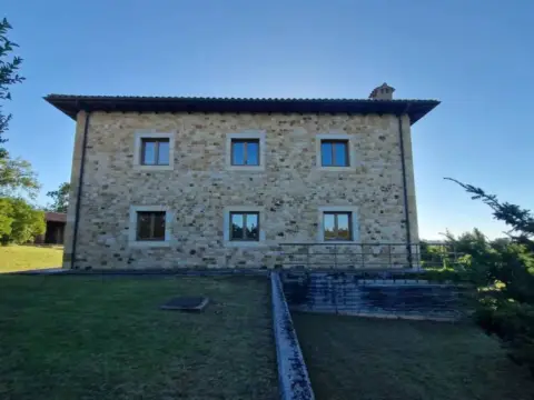 Chalet en Camino de Cefontes