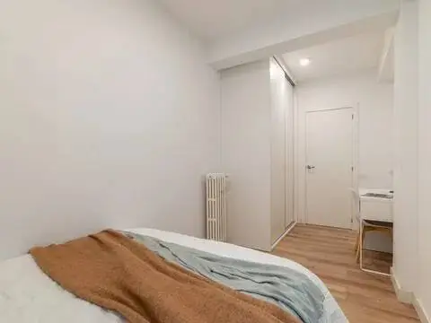 Habitación en Carrer de Balmes
