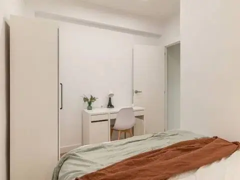 Habitación en Carrer de Balmes