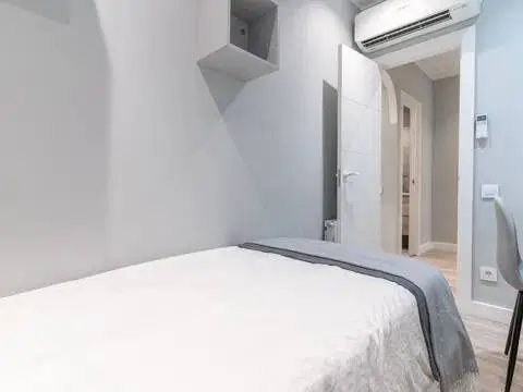 Habitación en Carrer de Prats de Molló