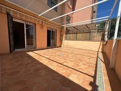 Casa adosada en calle de Alonso Ercilla