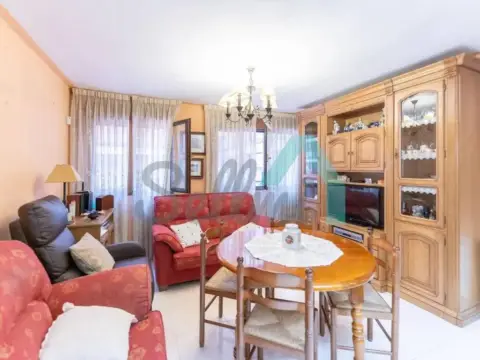 Piso en Ciudad-Naranco-Vallobín