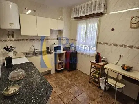 Chalet en Pobladura de Pelayo García