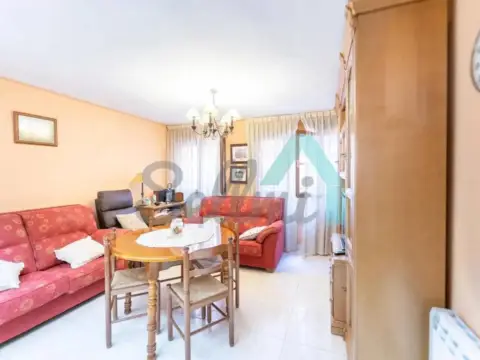 Piso en Ciudad-Naranco-Vallobín