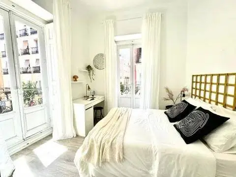 Habitación en Universidad-Malasaña