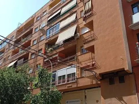 Piso en Carrer Guardamar