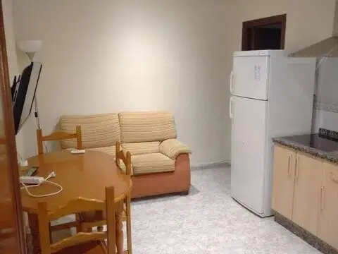 Piso en Ciudad Jardín-Zoco