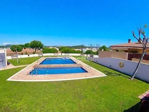 Chalet en Fenals-Santa Clotilde
