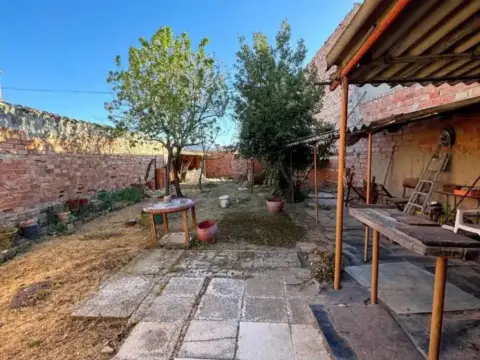 Chalet en El Poblado-Constitución-El Villar