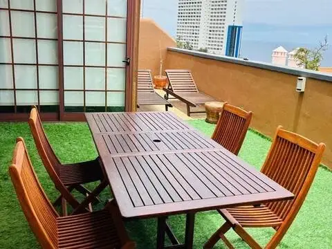 Piso en Playa Jardín